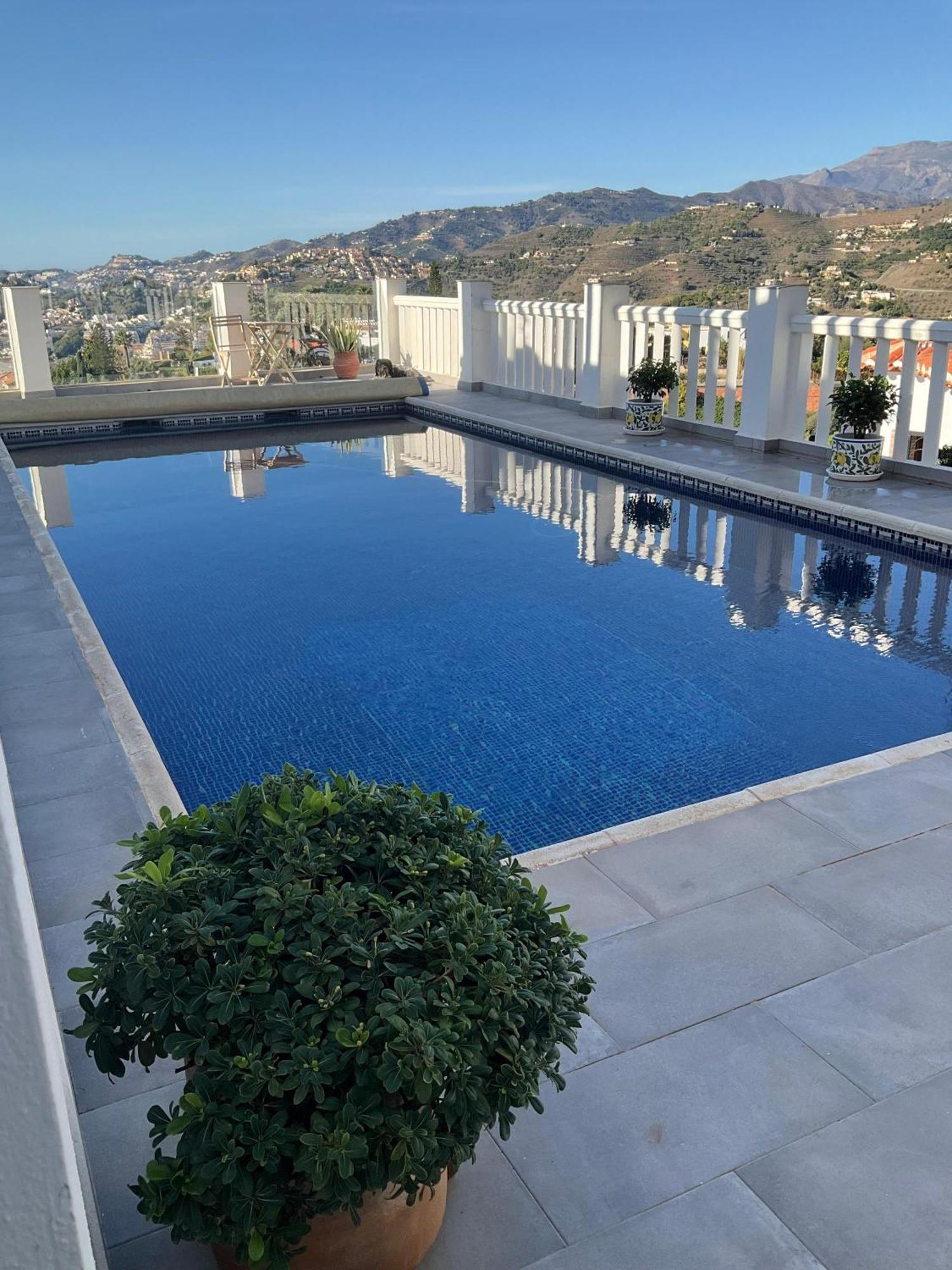 La Casa Blanca Villa Almunecar