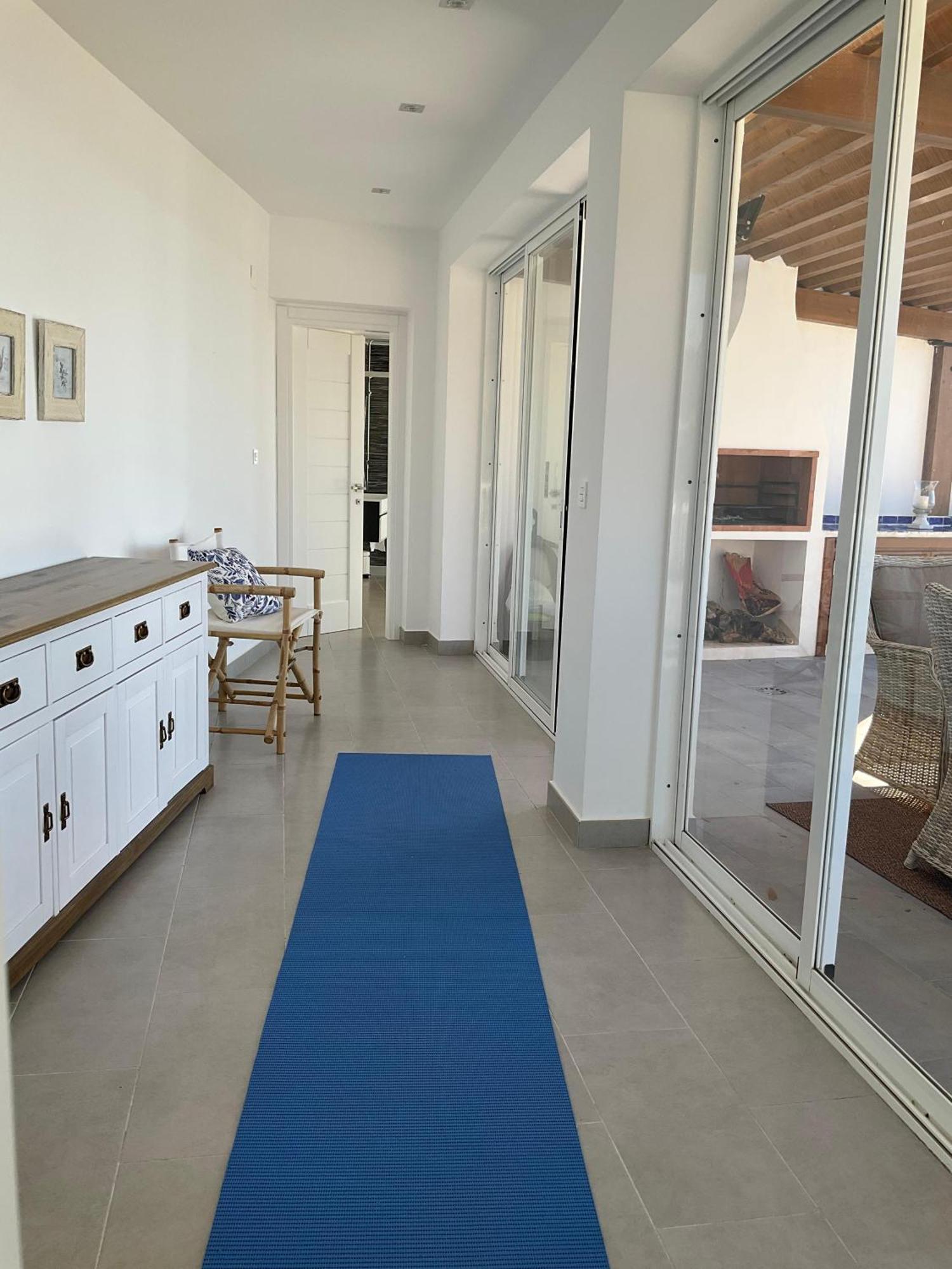 La Casa Blanca Villa *